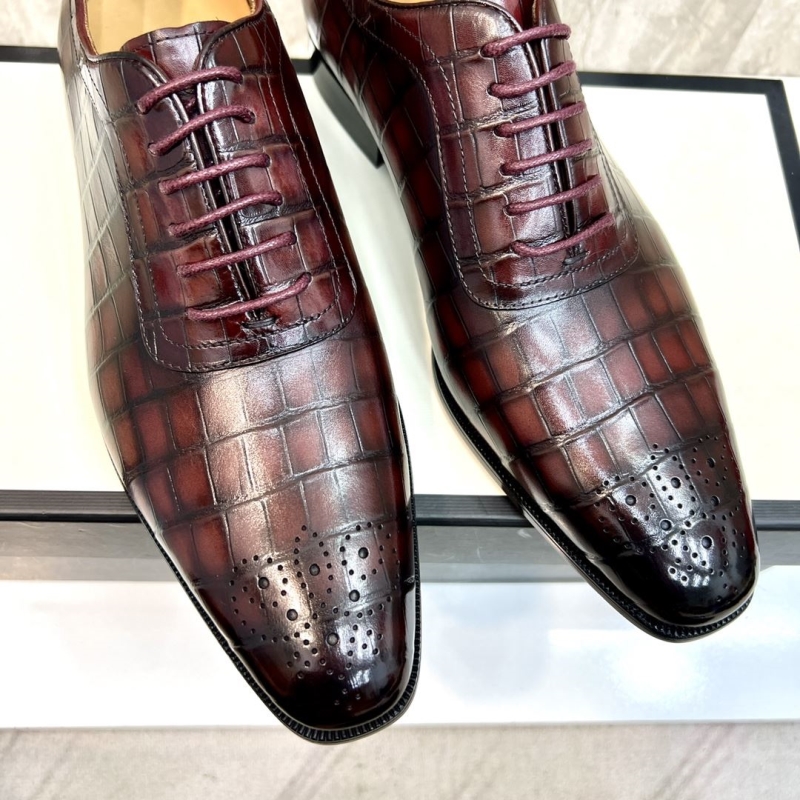 Gucci Leather Shoes